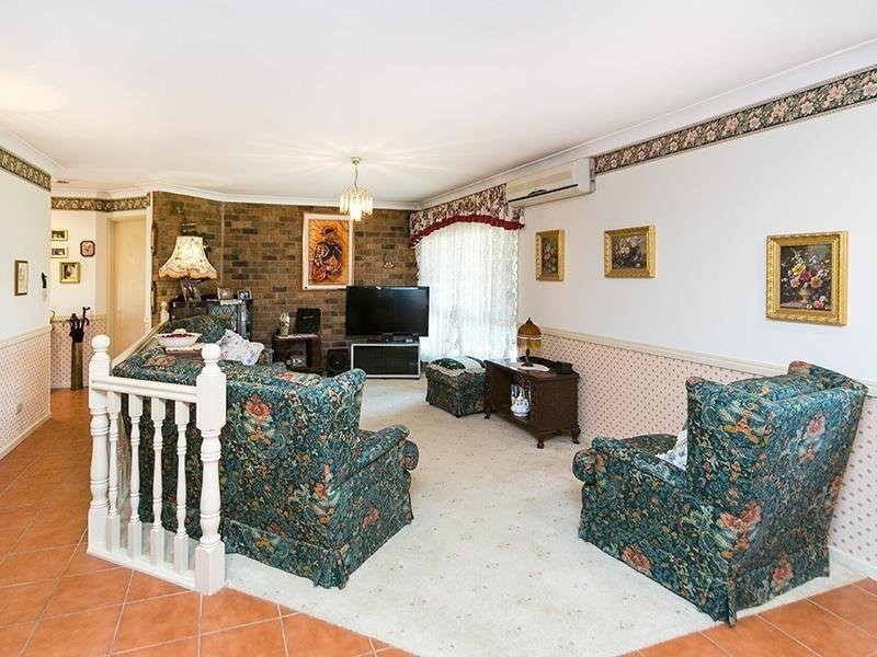 5 Kensington Place, Wishart QLD 4122