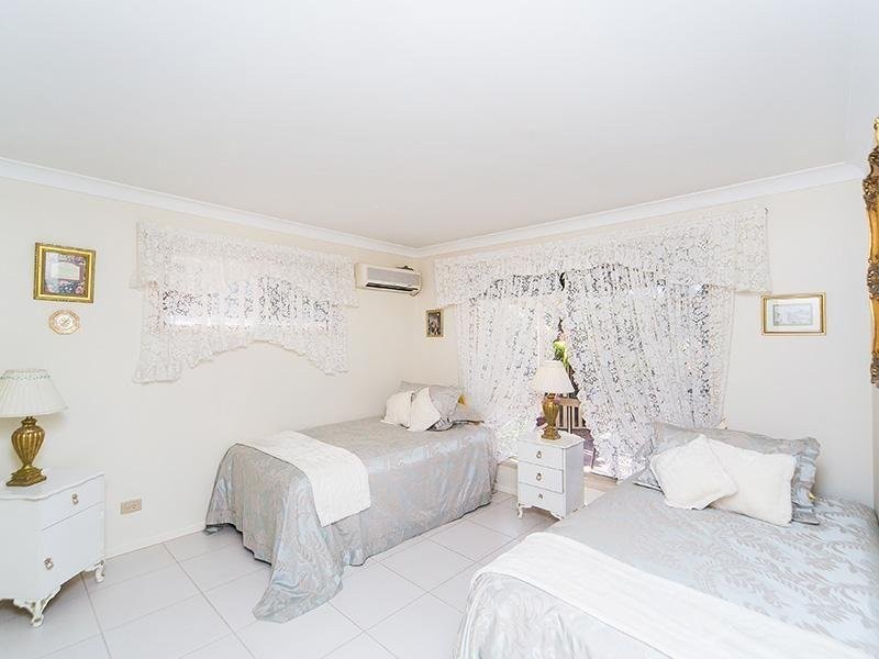 5 Kensington Place, Wishart QLD 4122