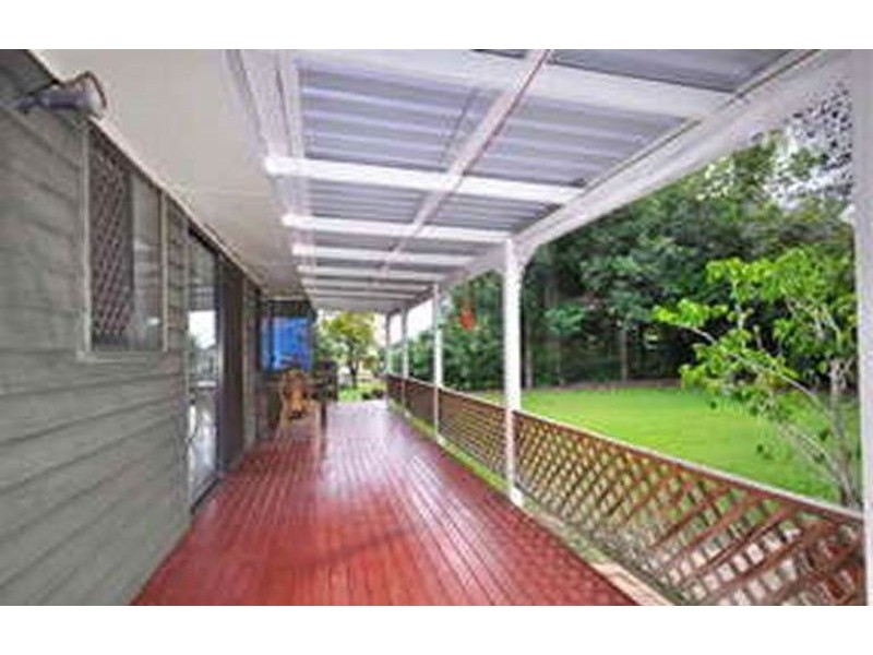 14 Nyleta St, Coopers Plains QLD 4108