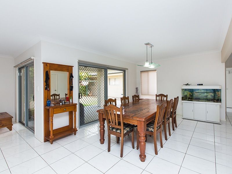 17 Peatmoss Street, Sunnybank Hills QLD 4109