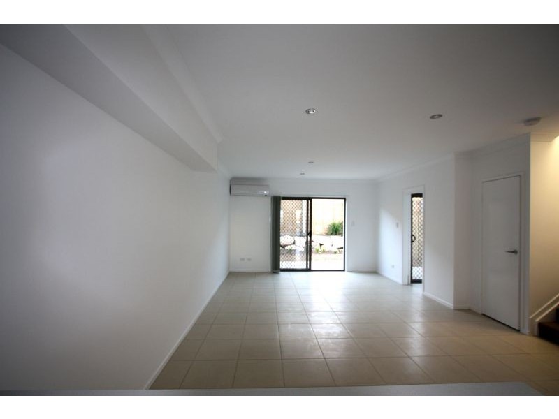 Unit 57/9 Eduard Pl, Calamvale QLD 4116