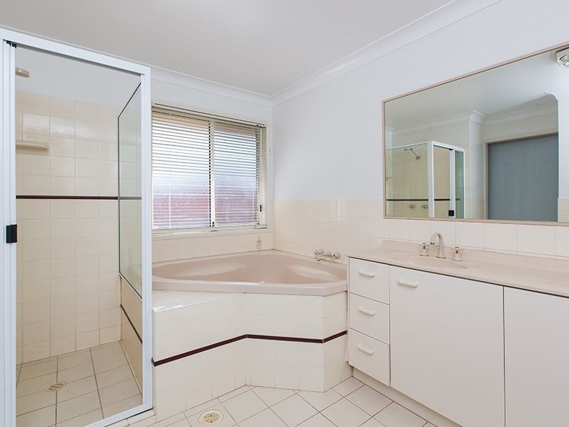 8 Doris St, Kuraby QLD 4112