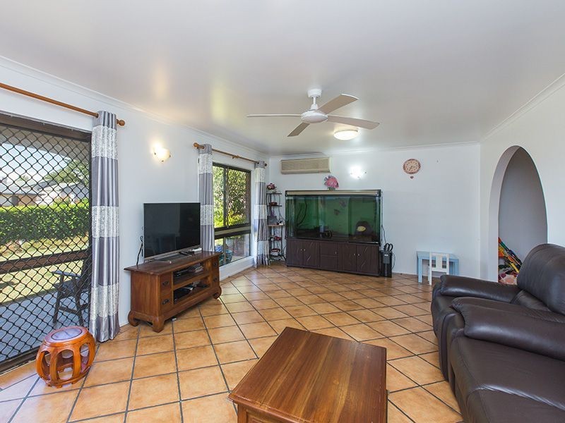 10 Greenleaf Street, Sunnybank Hills QLD 4109