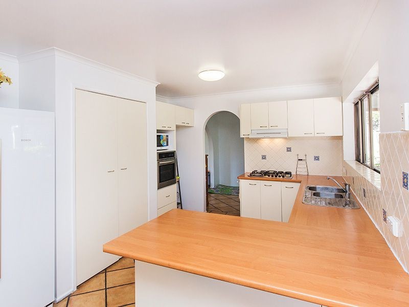 10 Greenleaf Street, Sunnybank Hills QLD 4109