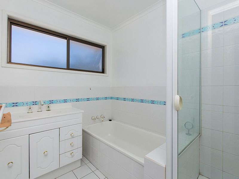 10 Greenleaf Street, Sunnybank Hills QLD 4109