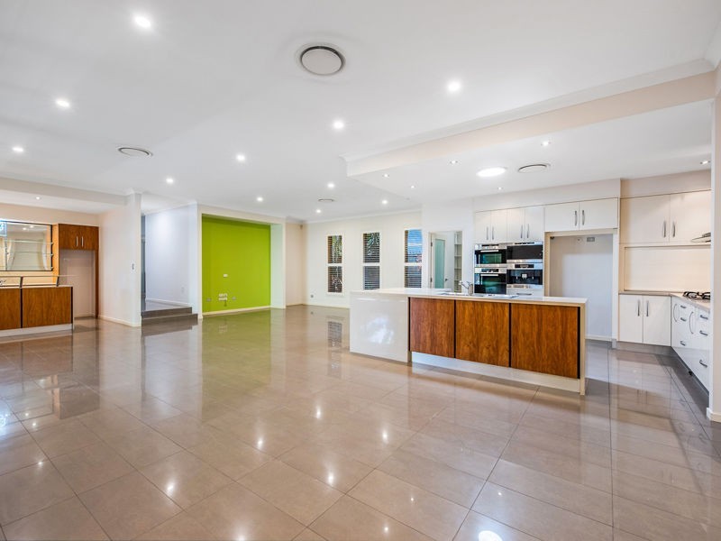 21 Lichfield Pl, Parkinson QLD 4115