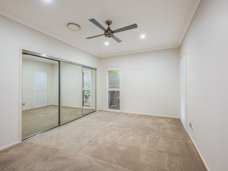 21 Lichfield Pl, Parkinson QLD 4115