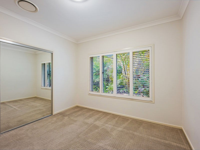 21 Lichfield Pl, Parkinson QLD 4115