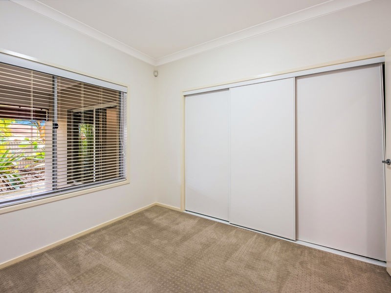 21 Lichfield Pl, Parkinson QLD 4115