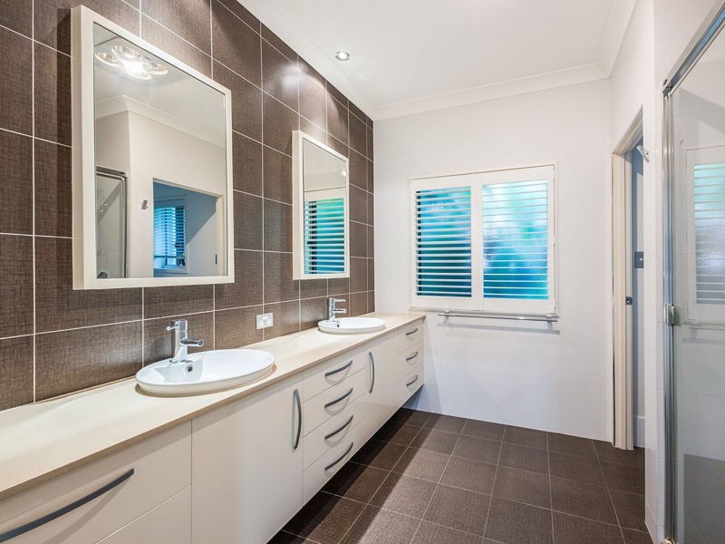 21 Lichfield Pl, Parkinson QLD 4115