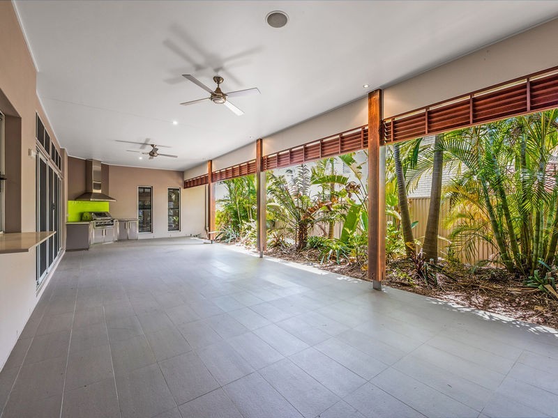 21 Lichfield Pl, Parkinson QLD 4115