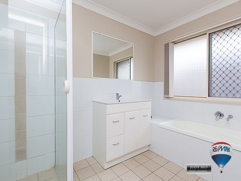 19 Lillydale Pl, Calamvale QLD 4116