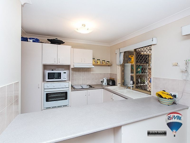 82 Hamish St, Calamvale QLD 4116