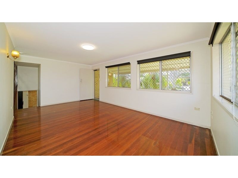 Rooms/21 Longridge St, Macgregor QLD 4109