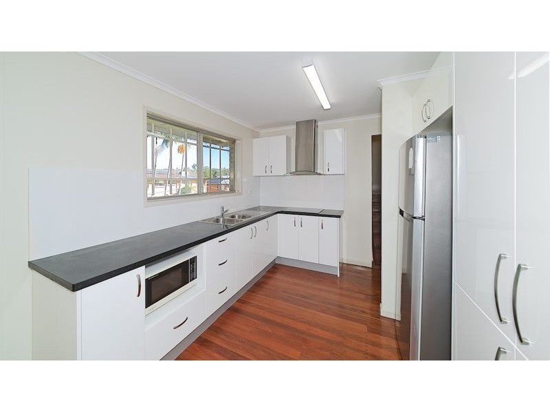 Rooms/21 Longridge St, Macgregor QLD 4109