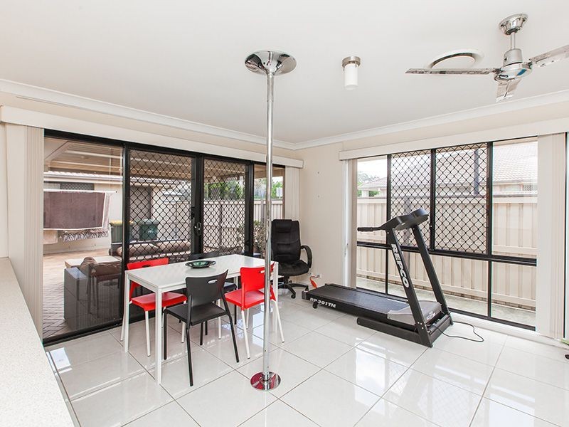 32 Trevi Close, Eight Mile Plains QLD 4113