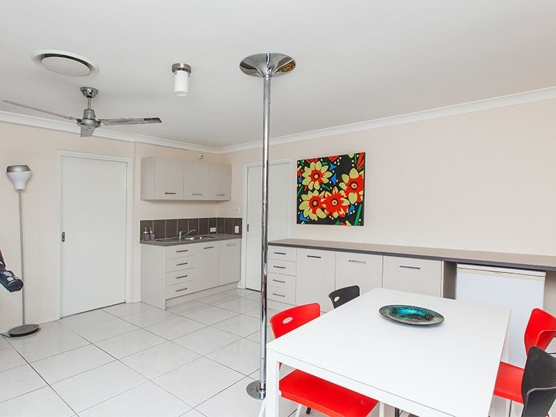 32 Trevi Close, Eight Mile Plains QLD 4113