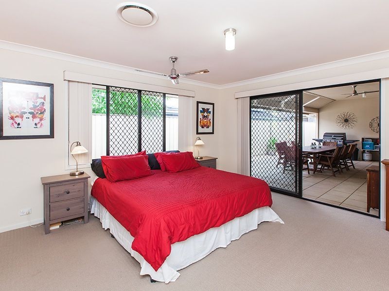 32 Trevi Close, Eight Mile Plains QLD 4113