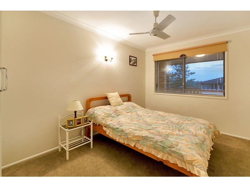 12 Gaillardia St, Macgregor QLD 4109