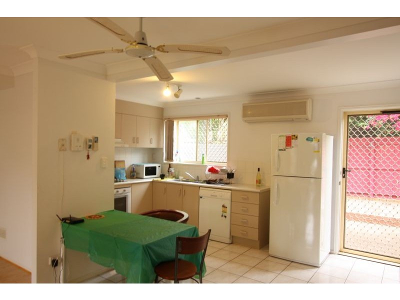 11/121 Golden Ave, Calamvale QLD 4116
