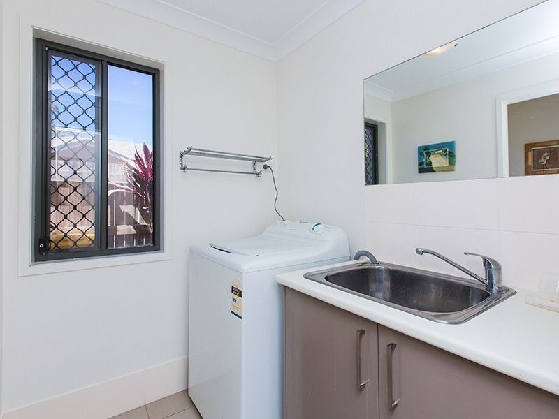 22/8 Charnwood St, Sunnybank Hills QLD 4109