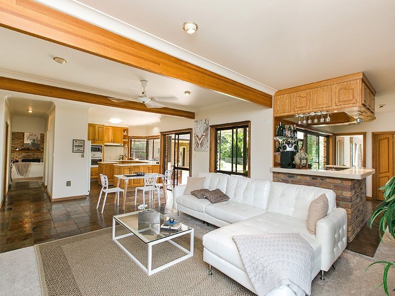 8 “Gleneagles Court” Altandi Street, Sunnybank QLD 4109