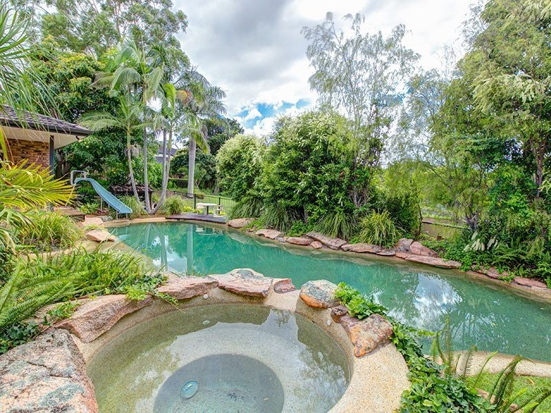 8 “Gleneagles Court” Altandi Street, Sunnybank QLD 4109