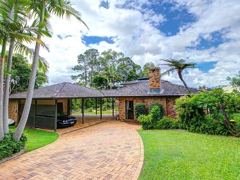 8 “Gleneagles Court” Altandi Street, Sunnybank QLD 4109