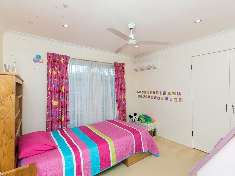 17 Oakville Street, Runcorn QLD 4113