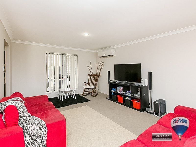 18 Hudson st, Calamvale QLD 4116
