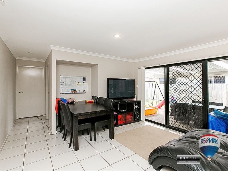 18 Hudson st, Calamvale QLD 4116