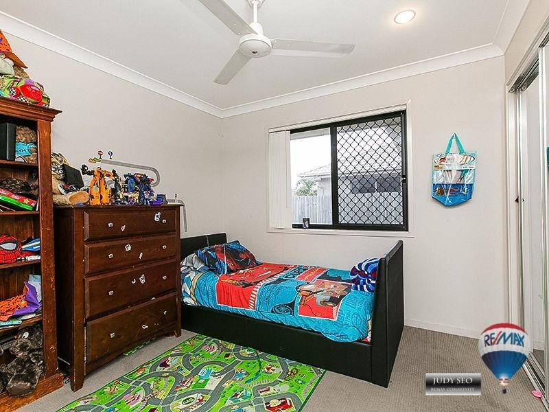 18 Hudson st, Calamvale QLD 4116