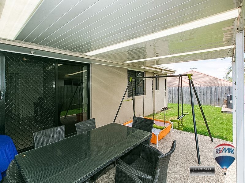 18 Hudson st, Calamvale QLD 4116