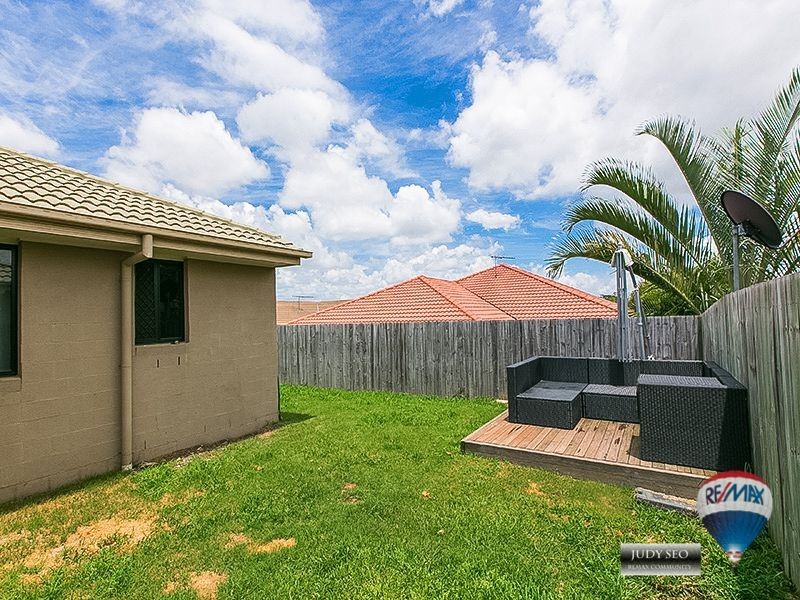 18 Hudson st, Calamvale QLD 4116