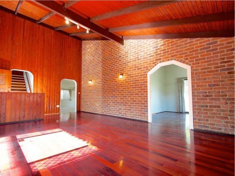 43 Metropole st, Robertson QLD 4109