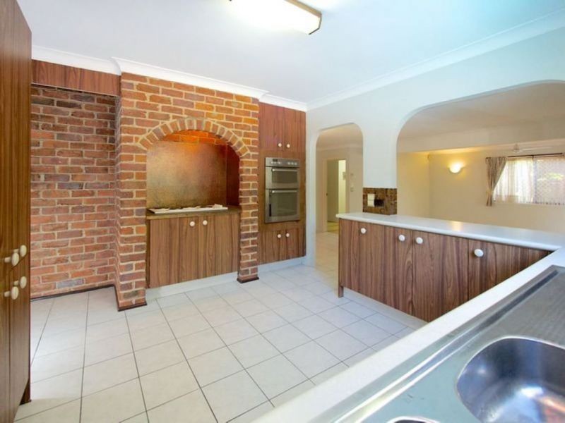 43 Metropole st, Robertson QLD 4109