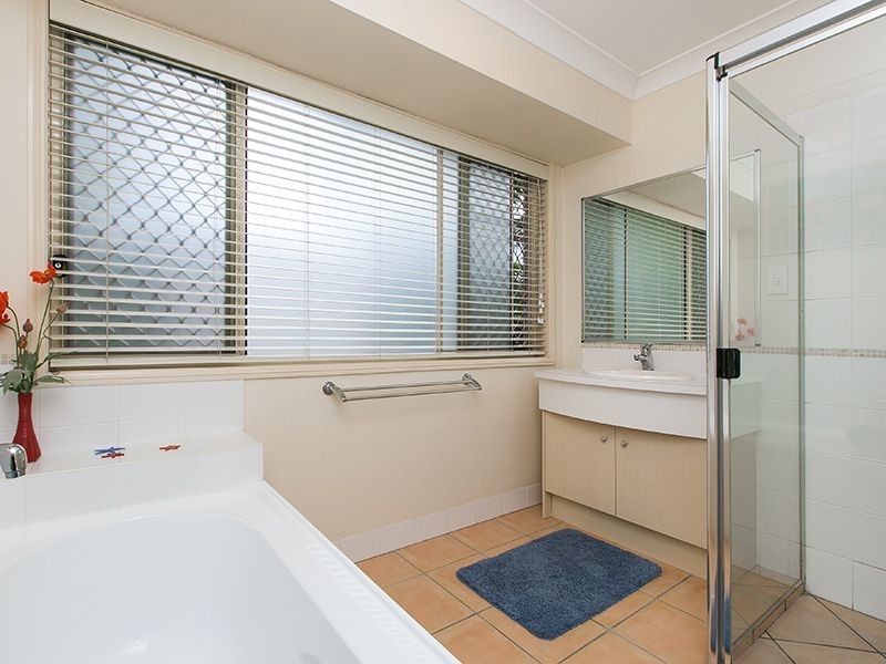 52 Gibraltar Circuit, Parkinson QLD 4115