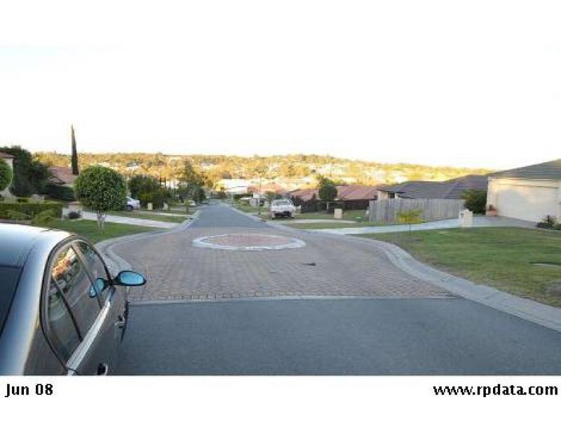 15 Malia St, Sinnamon Park QLD 4073