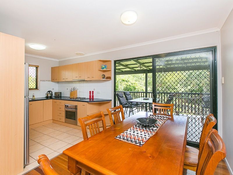 37 Coolinda Street, Sunnybank QLD 4109