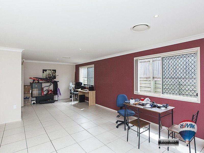 19 Lillydale Place, Calamvale QLD 4116