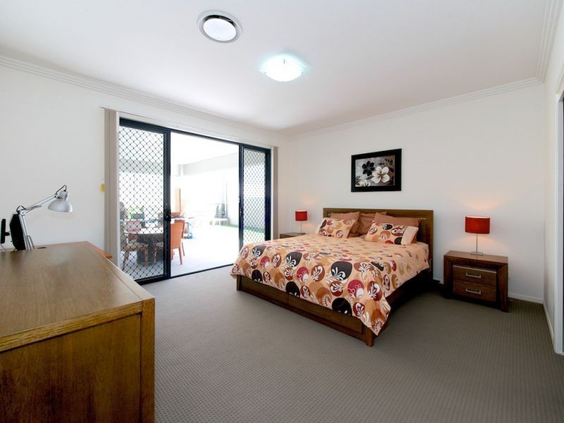 3 Denver Grove, Regents Park QLD 4118