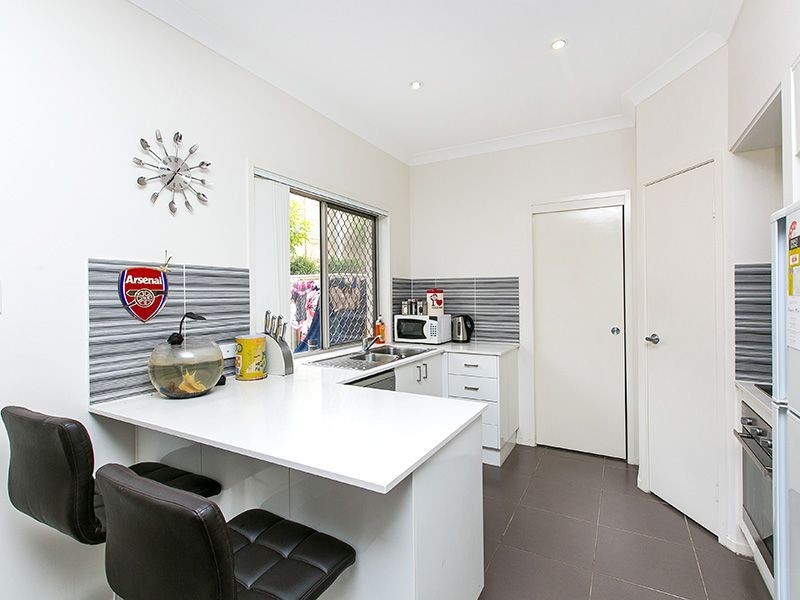4/98 Candytuft Pl, Calamvale QLD 4116