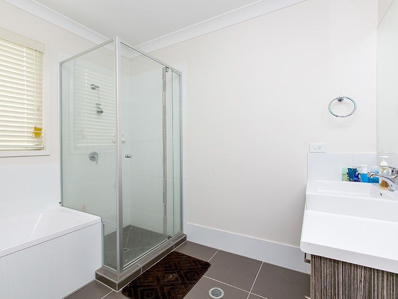 4/98 Candytuft Pl, Calamvale QLD 4116