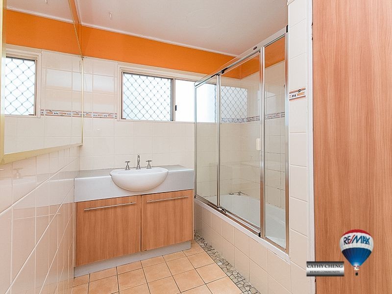 3 Bendell St, Sunnybank Hills QLD 4109