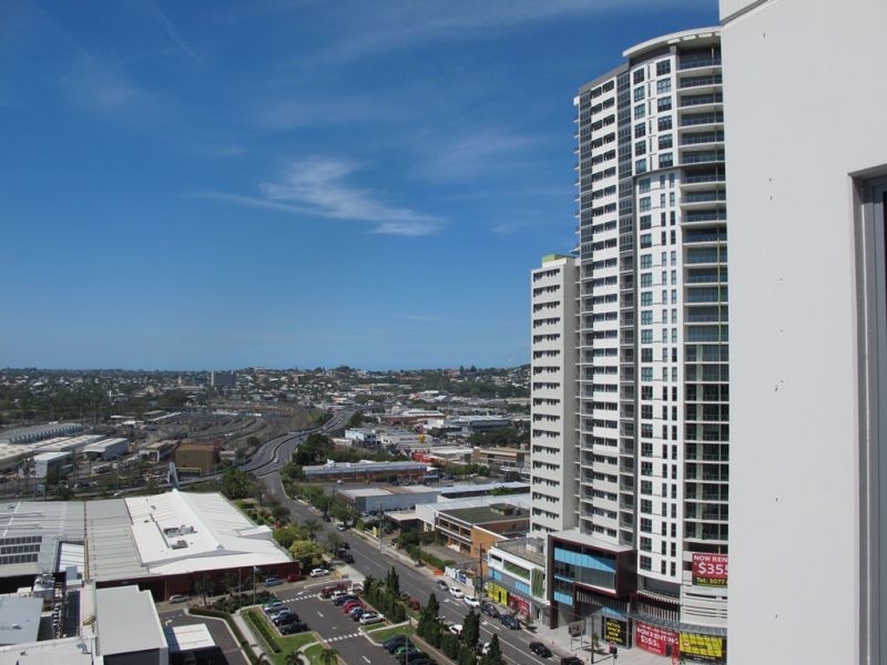 2074/16 Hamilton Pl, Bowen Hills QLD 4006