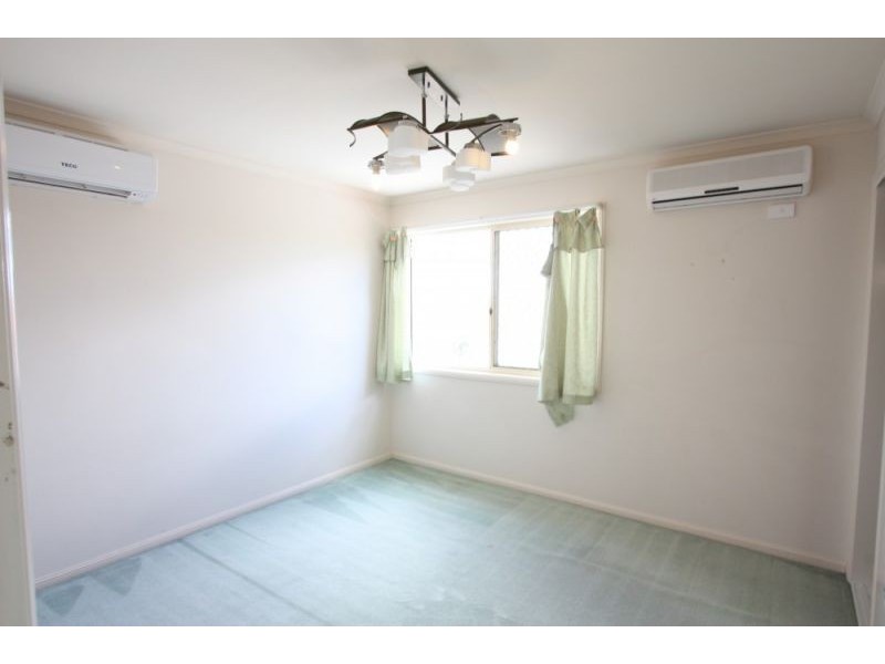 15 Malia St, Sinnamon Park QLD 4073