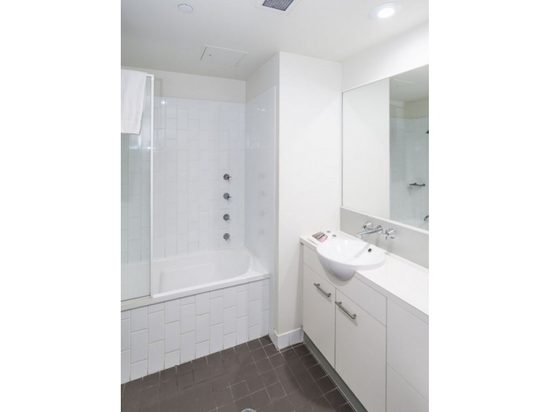 1104/212 Margaret St, Brisbane City QLD 4000