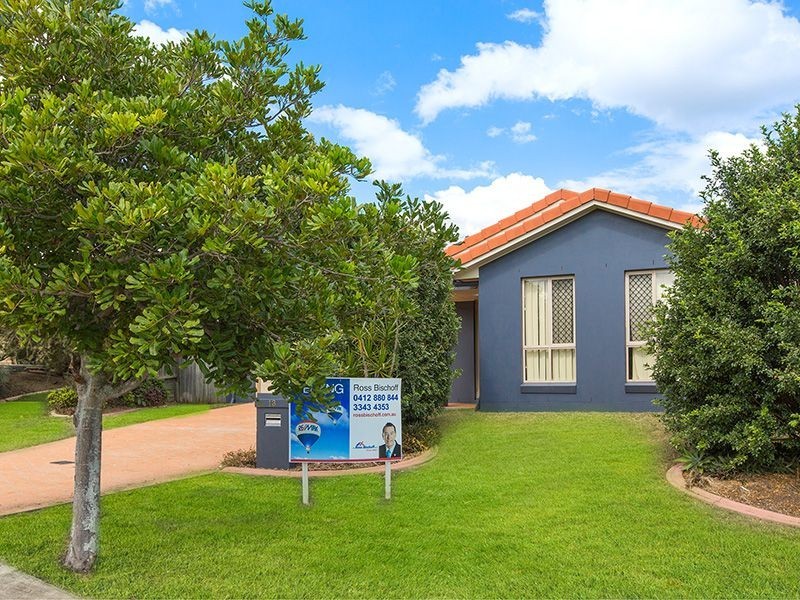 13 Wavecrest Place, Calamvale QLD 4116