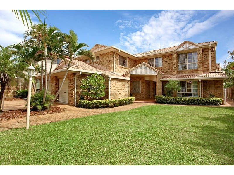 13 Hanrahan St, Robertson QLD 4109