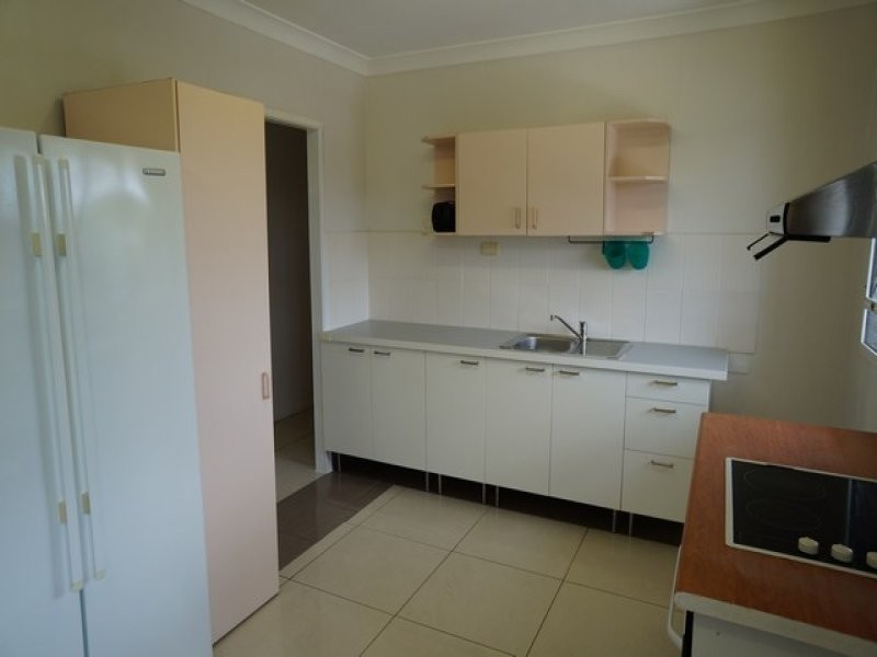 19 Vanessa St, Sunnybank QLD 4109